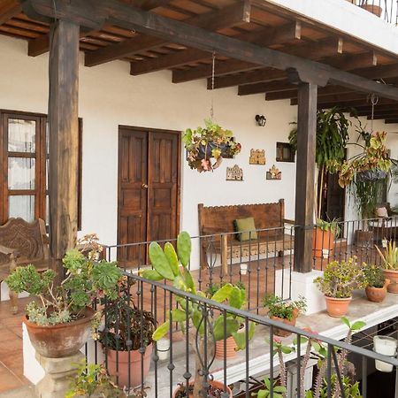 Hotel La Villa Serena 危地马拉安地瓜 外观 照片