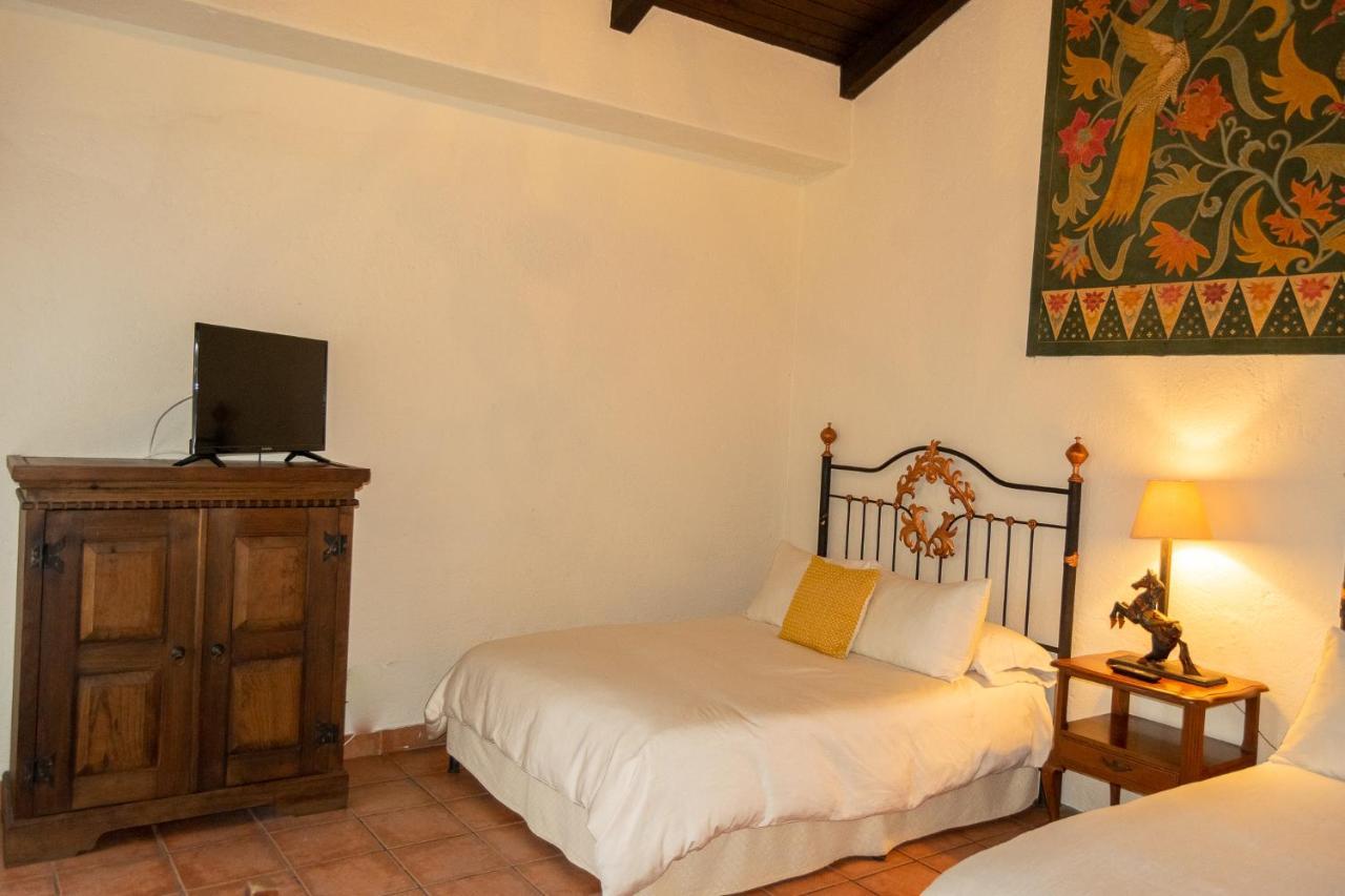Hotel La Villa Serena 危地马拉安地瓜 外观 照片