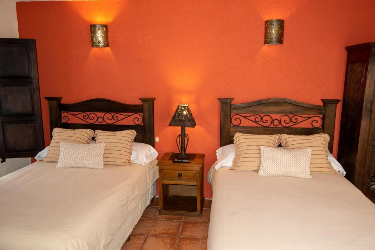 Hotel La Villa Serena 危地马拉安地瓜 外观 照片