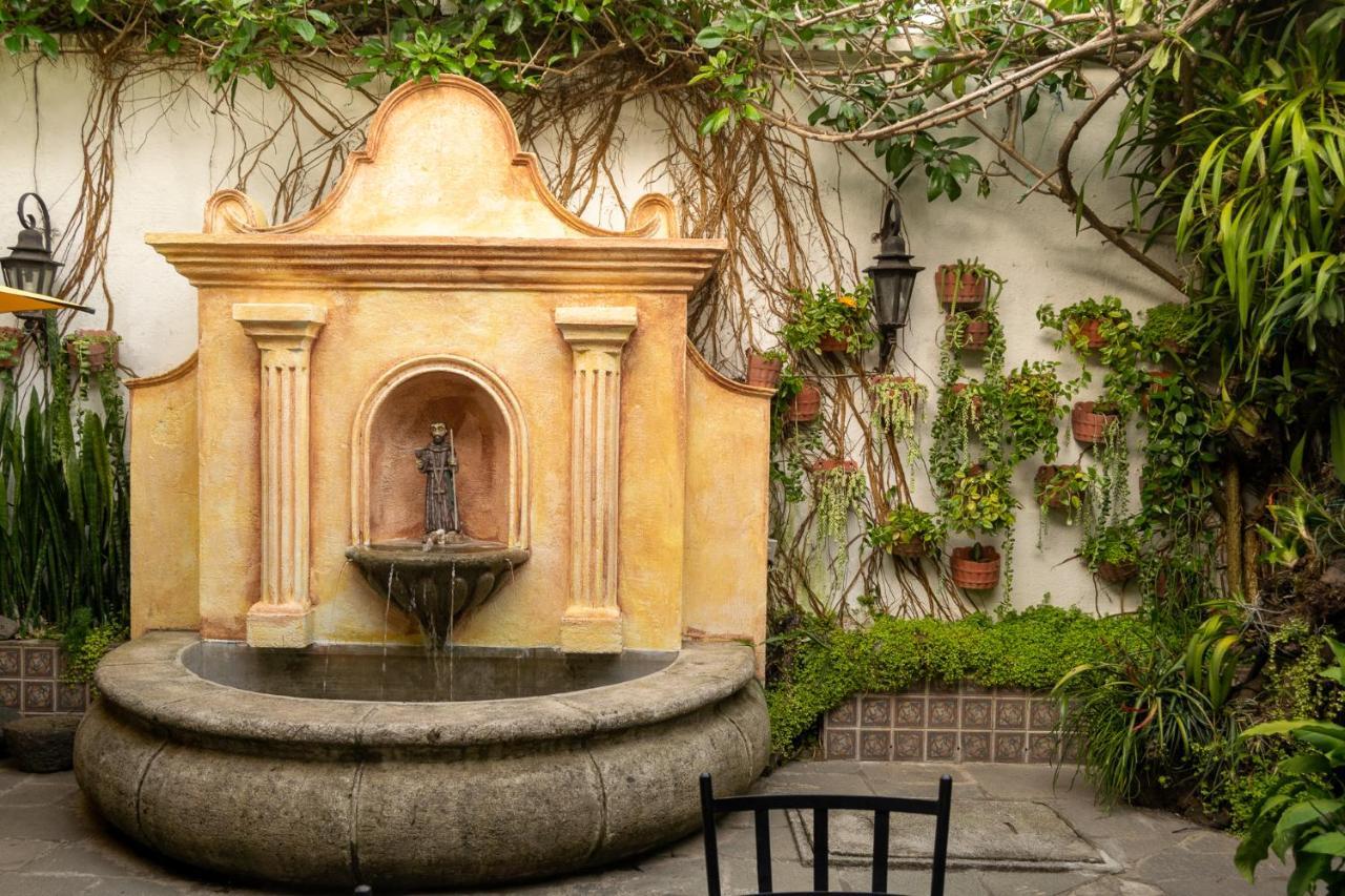 Hotel La Villa Serena 危地马拉安地瓜 外观 照片