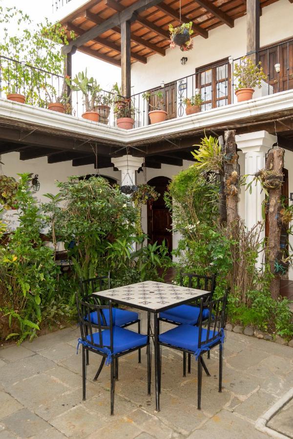 Hotel La Villa Serena 危地马拉安地瓜 外观 照片