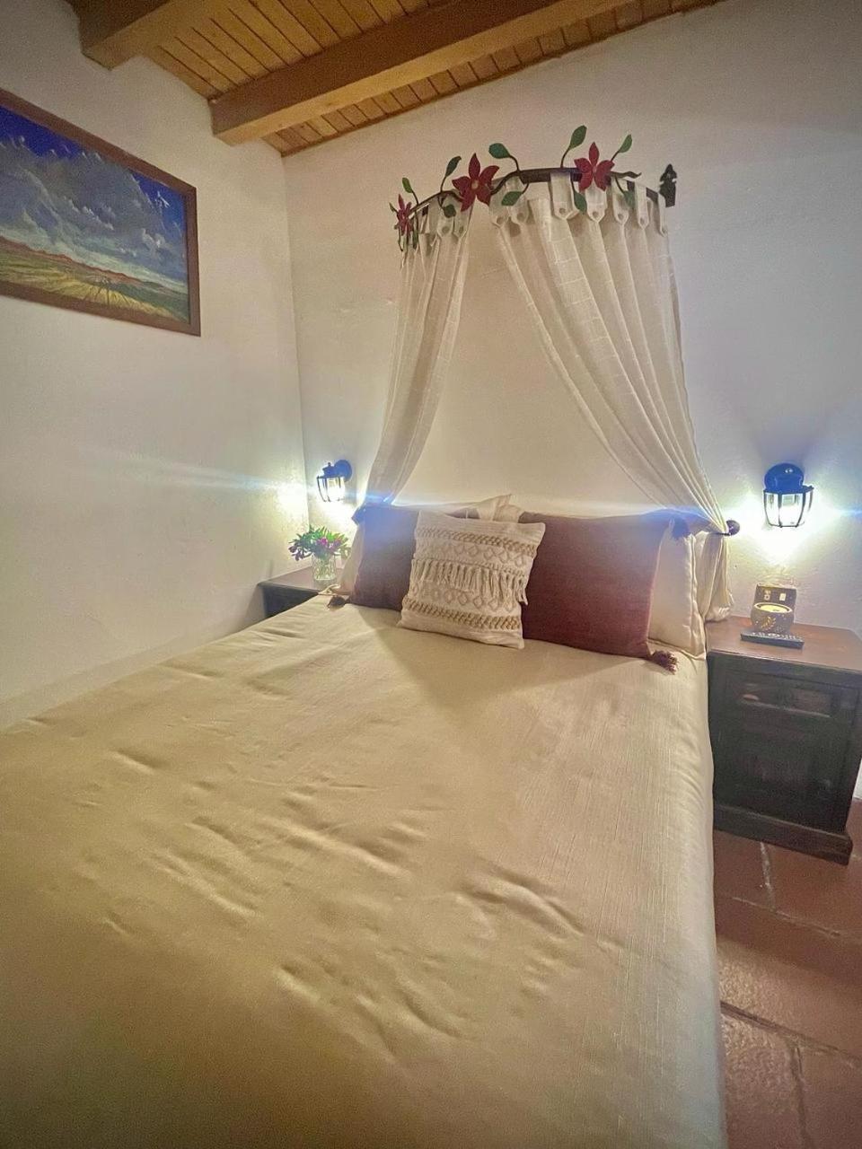 Hotel La Villa Serena 危地马拉安地瓜 外观 照片