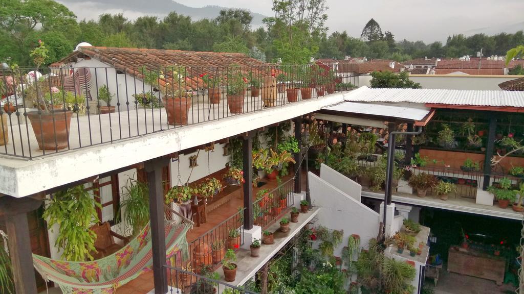 Hotel La Villa Serena 危地马拉安地瓜 外观 照片